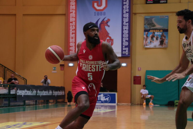 Frank Bartley IV Italy Serie A Allianz Pallacanestro Trieste 19.5 PPG 2.6  APG 1.5 SPG Scoring Leader 